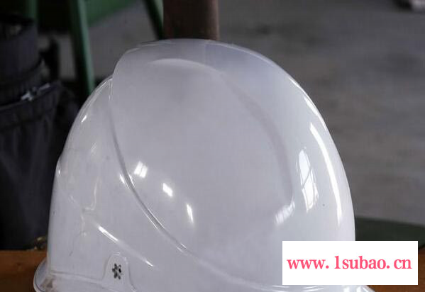 润煤rm 安全帽，安全帽厂家，安全帽规格，安全帽**，质量保证，价格优惠