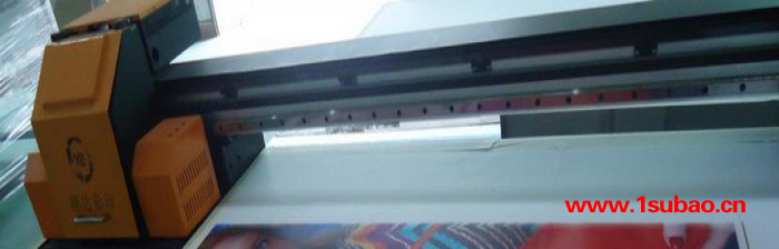 深圳塑料盒彩色打印机报价，PVC面板印图机价格，PVC平板喷图机