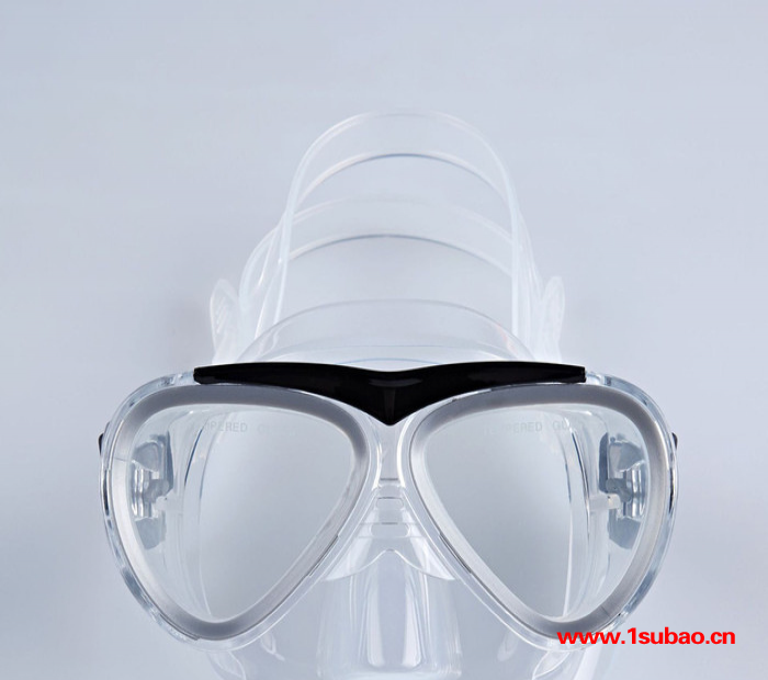 泳镜高清透明防雾带耳塞成人男女儿童洗头洗澡防水护眼罩游泳眼镜