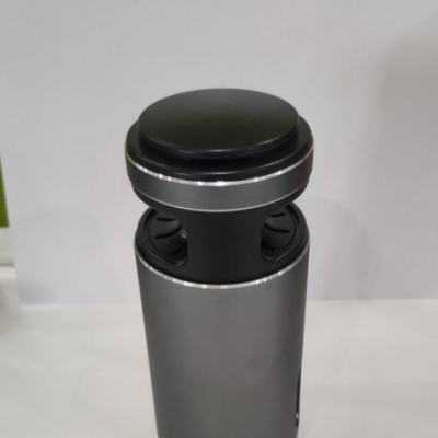 车载空气净化器 便携式车载净化器 原厂生产 价格实惠 欢迎咨询