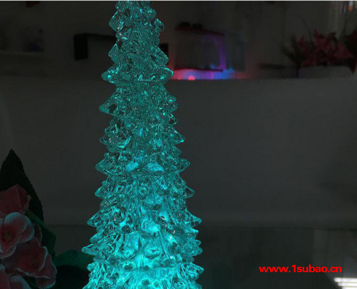 创意LED七彩发光智能APP圣诞树蓝牙链接音响夜晚变色小夜灯