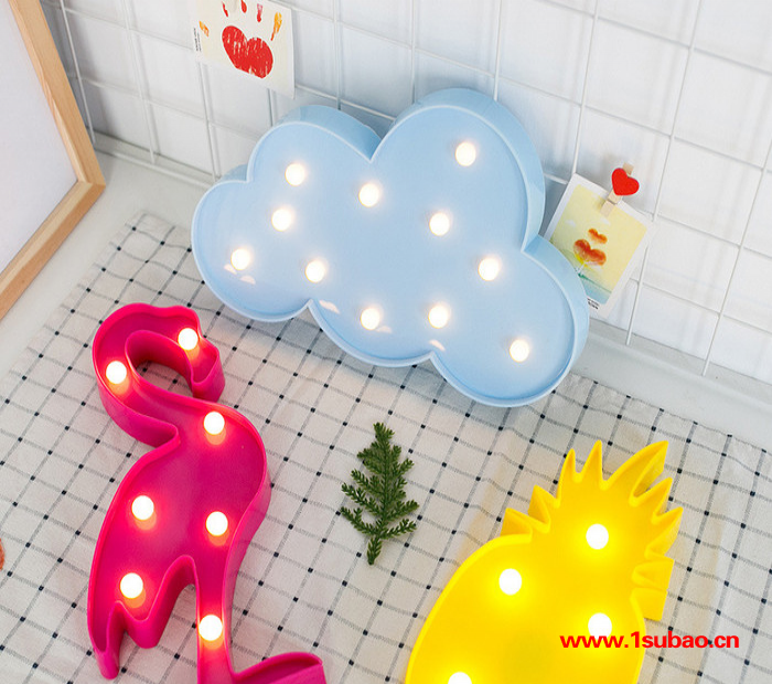 LED新款造型灯 组合套装小夜灯 火烈鸟、仙人掌、皇冠PVC**塑料图3