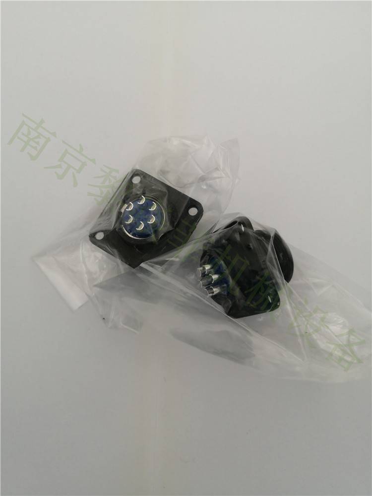 日本電子工業DDK光纤连接器D/MS3102A10SL-4P南京