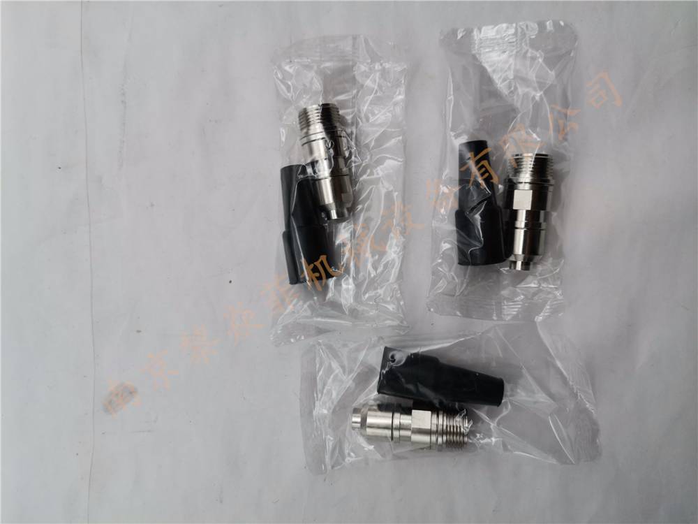 多治见TMW同軸连接器R03-RB5FR03-RB5M黎焱菲