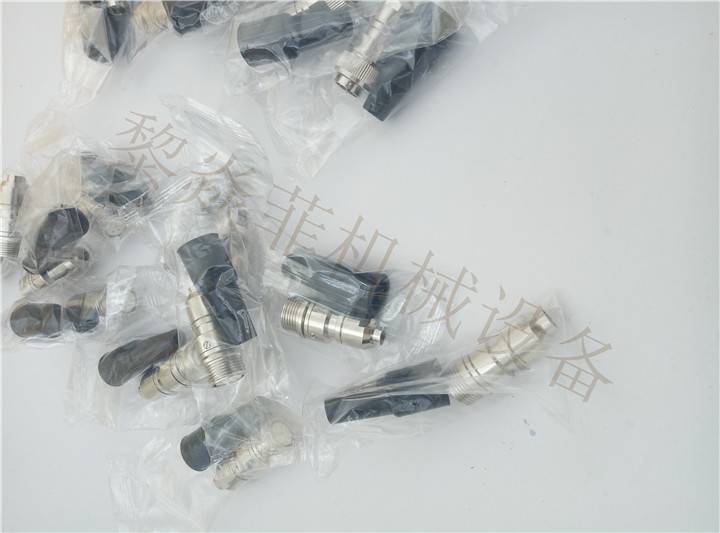 日本多治见同軸连接器R03-RB-6F南京黎焱菲