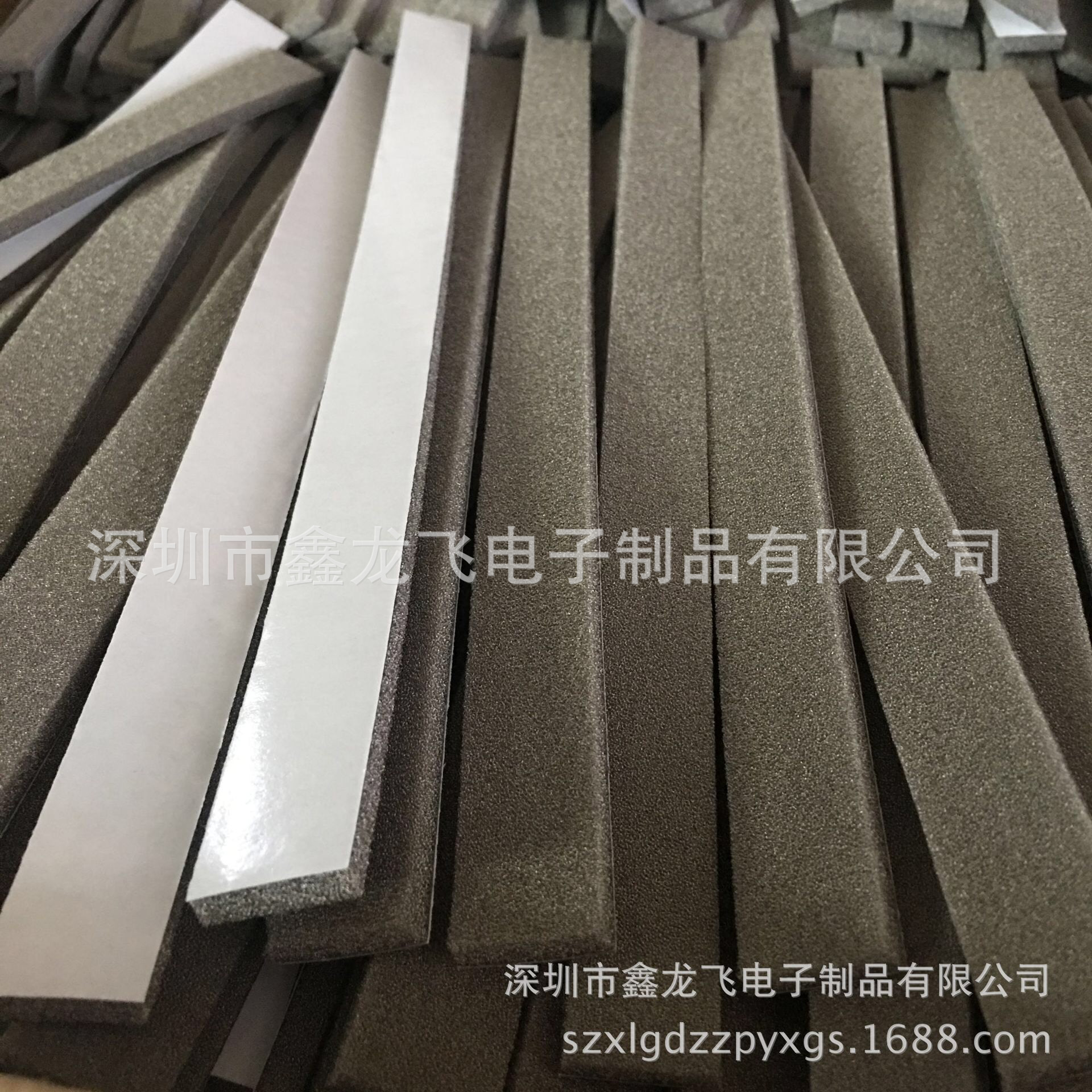 厂家直销加布导电海绵 厚度定制 主板接地导电绒 导电棉 环保导电