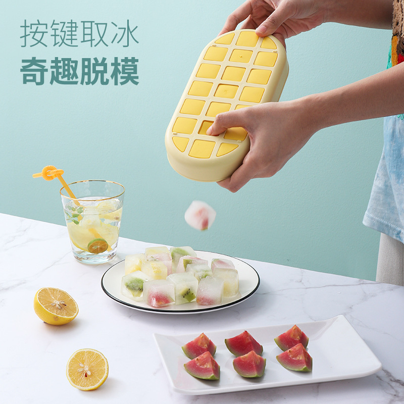 亚马逊塑料制冰盒 家用冰箱自制冰块模具 创意带盖食品级硅胶冰格图2